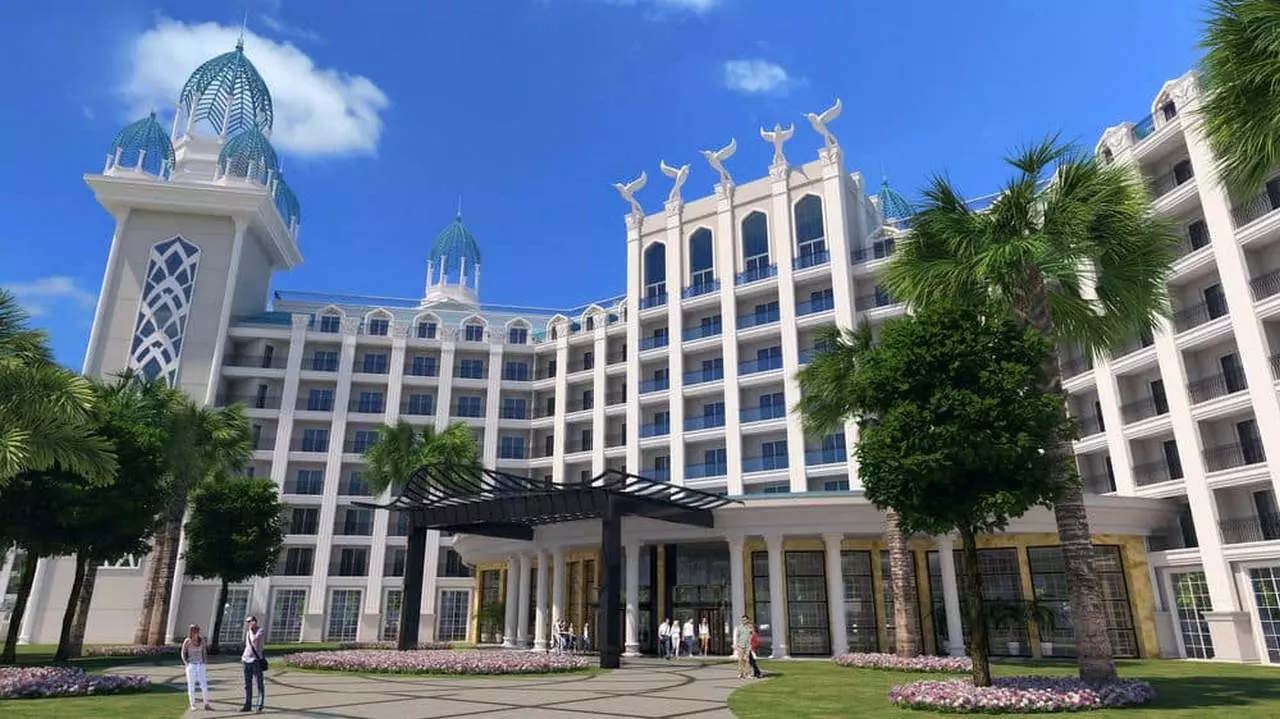 3134GRANADA_SHABAVIZ (4).jpg